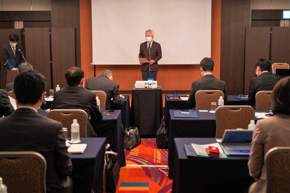 写真_加治佐哲也学長による挨拶