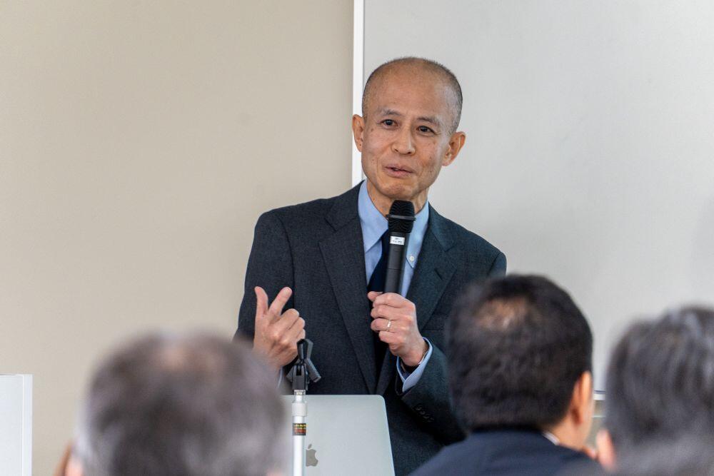 写真_山中一英教授による発表