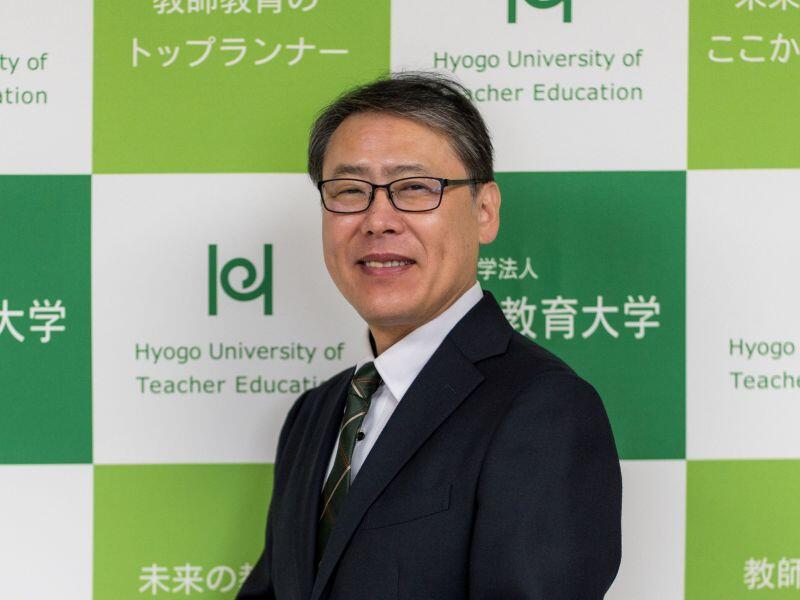 学長の写真