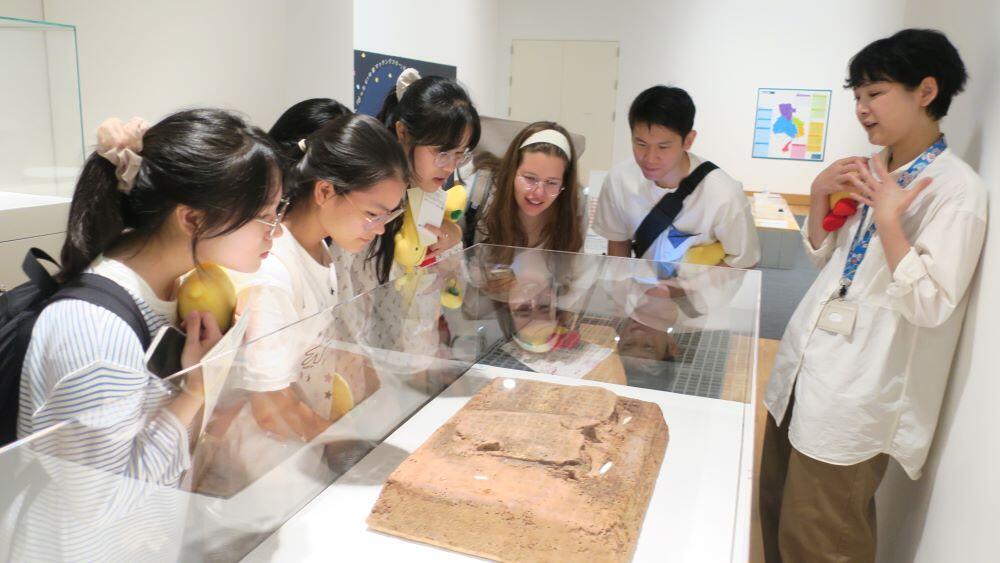③研修の様子（特別展）.JPG