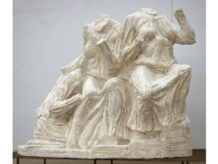 本学学部学生・大学院修士課程学生・修了生の計４名が第118回日展（第３科彫刻）で入選しました