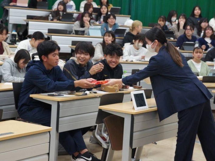 2年次生向け「就職ガイダンスⅡ-Ⅲ」を開催しました