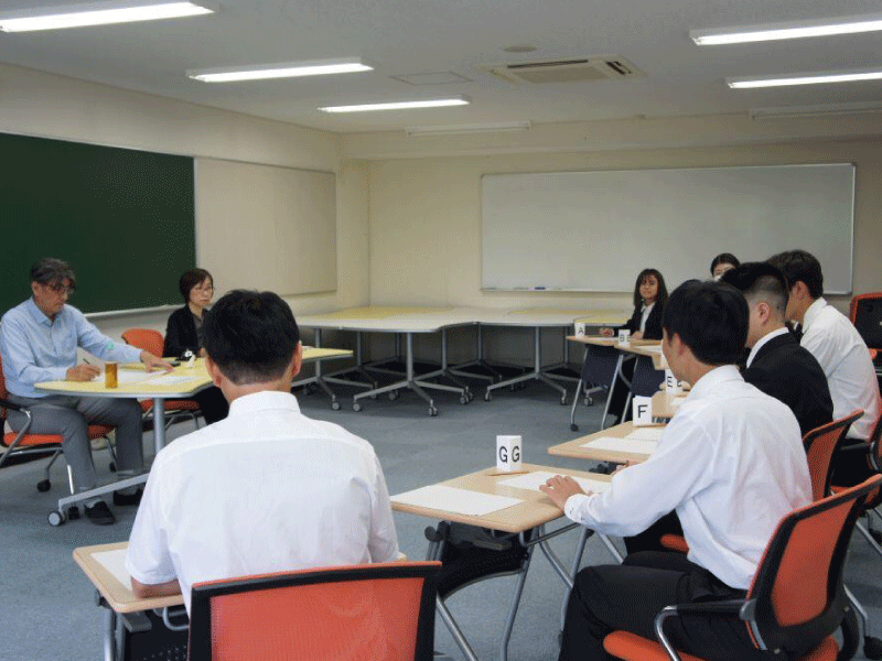 集団討論（模擬）（６月）を実施しました