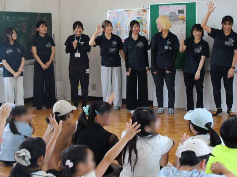 加西市「宇仁っ子 夏休みこども塾」に本学学生がボランティアとして参加しました