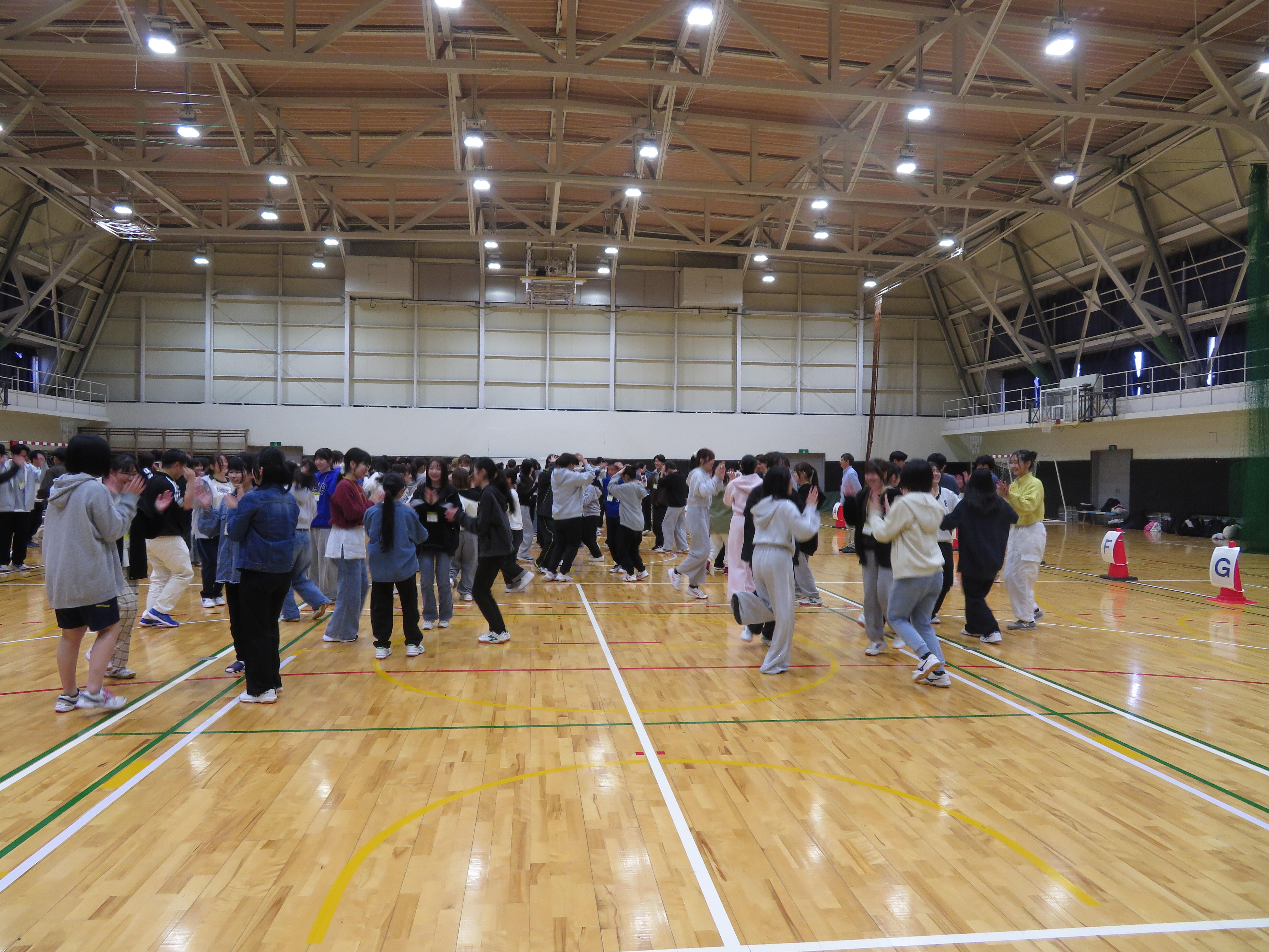 画像:学部新入学生特別研修の様子