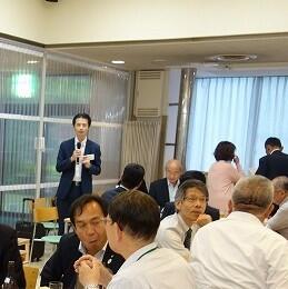 情報交換会⑦.jpg